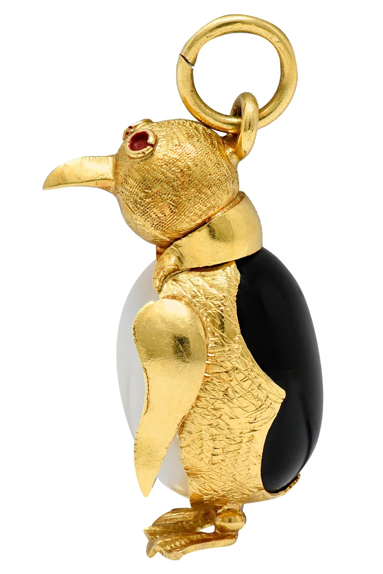 1960's Vintage Black & White Agate 18 Karat Gold Penguin Charm