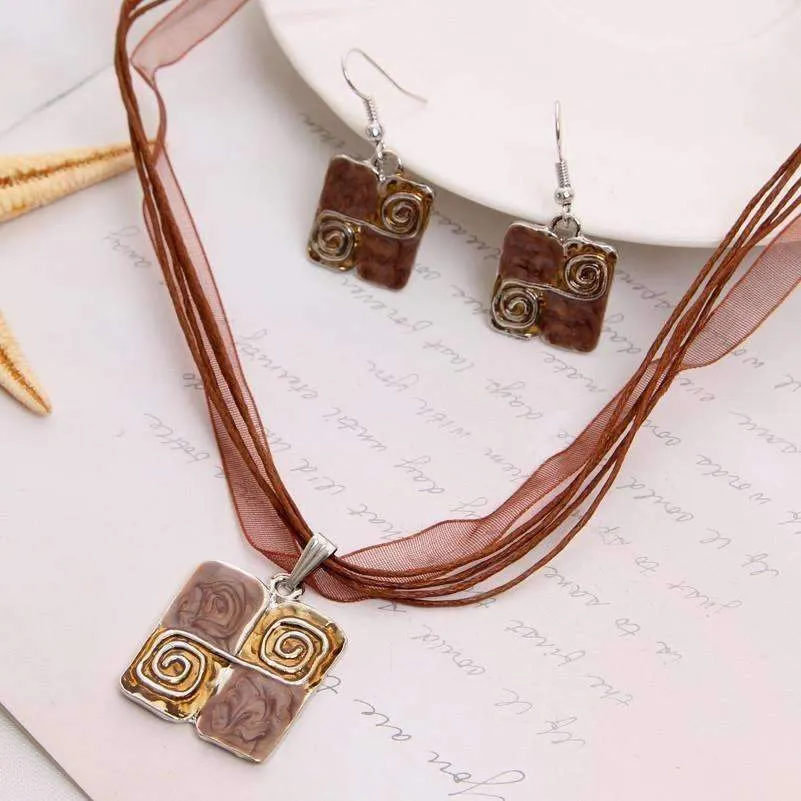 Glossy Enamel Squares Necklace and Earrings Set - In Two Colors