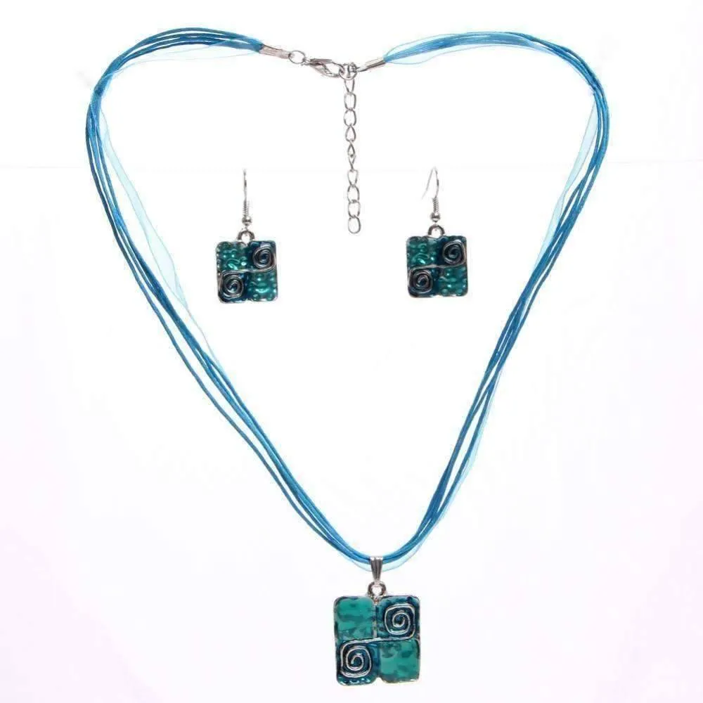 Glossy Enamel Squares Necklace and Earrings Set - In Two Colors