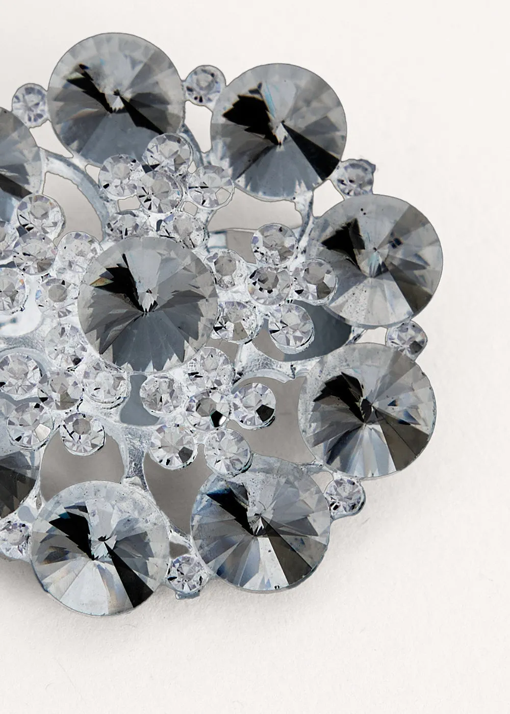 LISBETH CRYSTAL FLOWER BROOCH