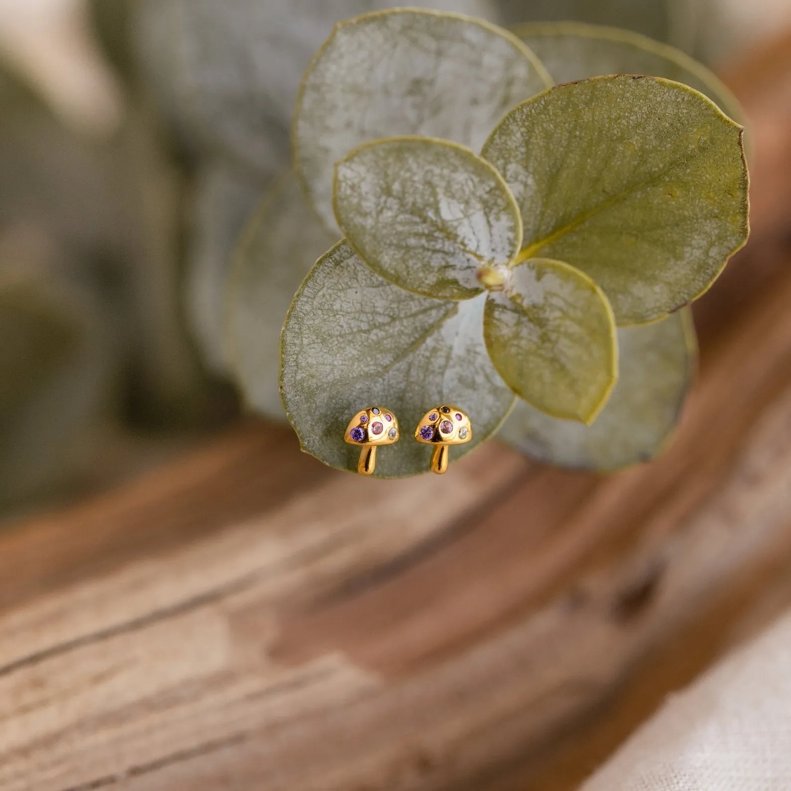 Mushroom Studs