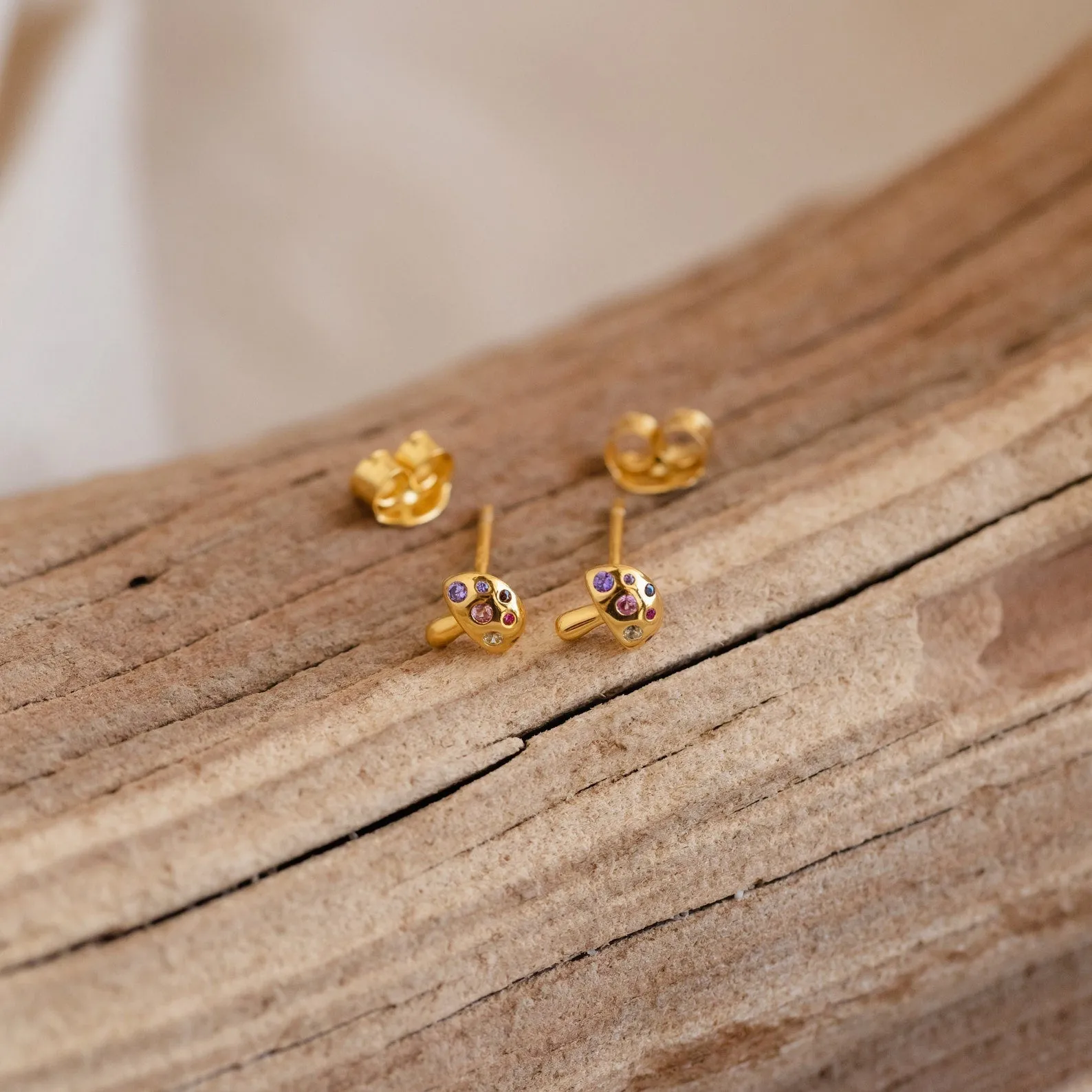 Mushroom Studs